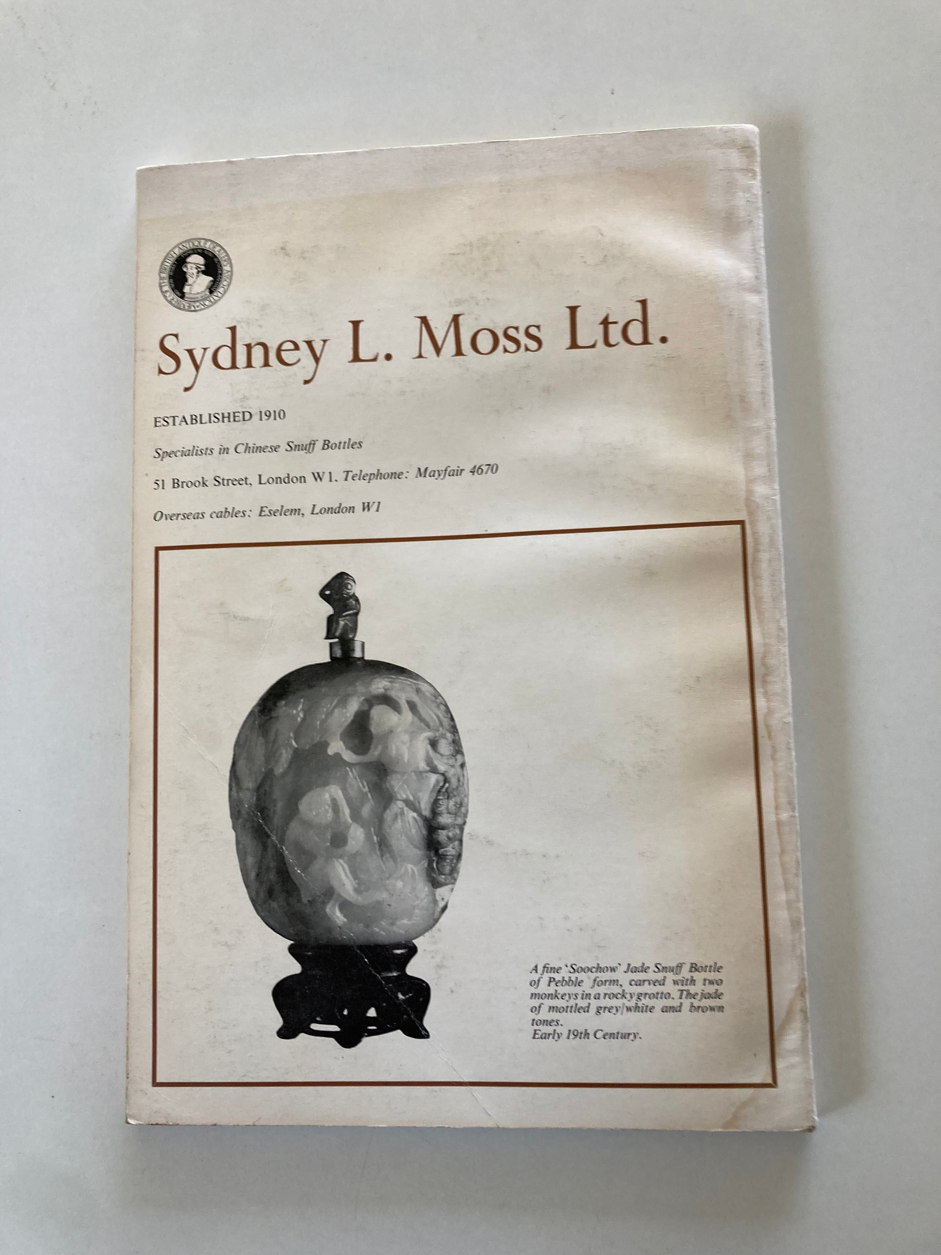 Chinese Snuff Bottles Edited by Hugh M Moss A Magazine for the Collector and Student of Chinese Snuff Bottles No 4
