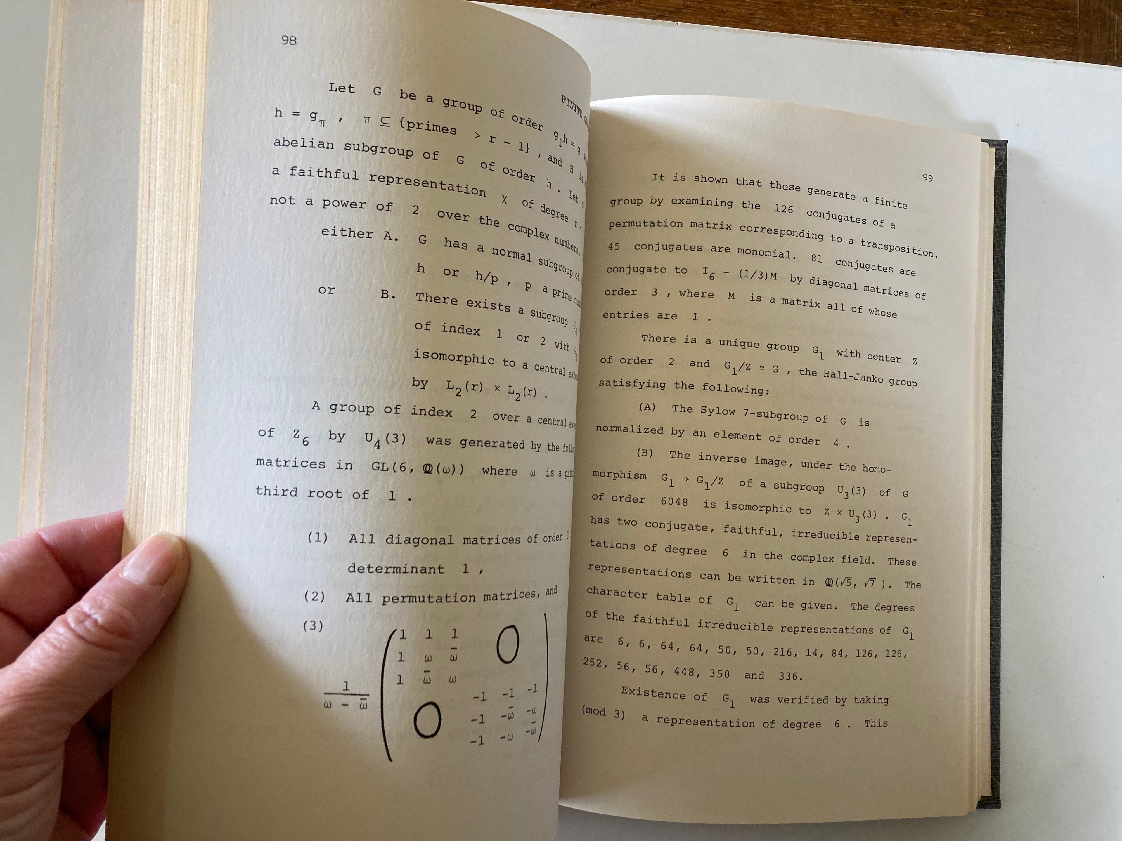 Theory of Finite Groups A Symposium by Richard Brauer and Chih-Han Sah First Edition Hardback Book 1969