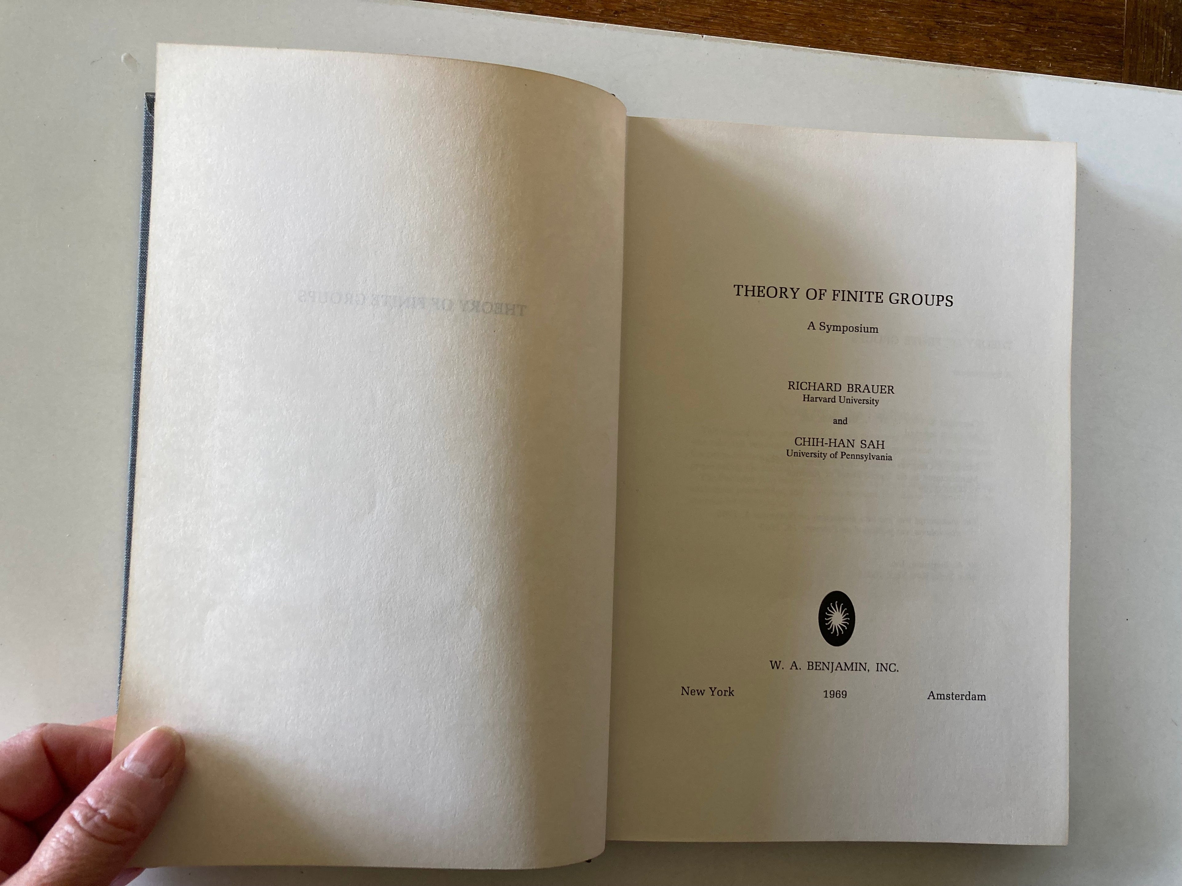 Theory of Finite Groups A Symposium by Richard Brauer and Chih-Han Sah First Edition Hardback Book 1969