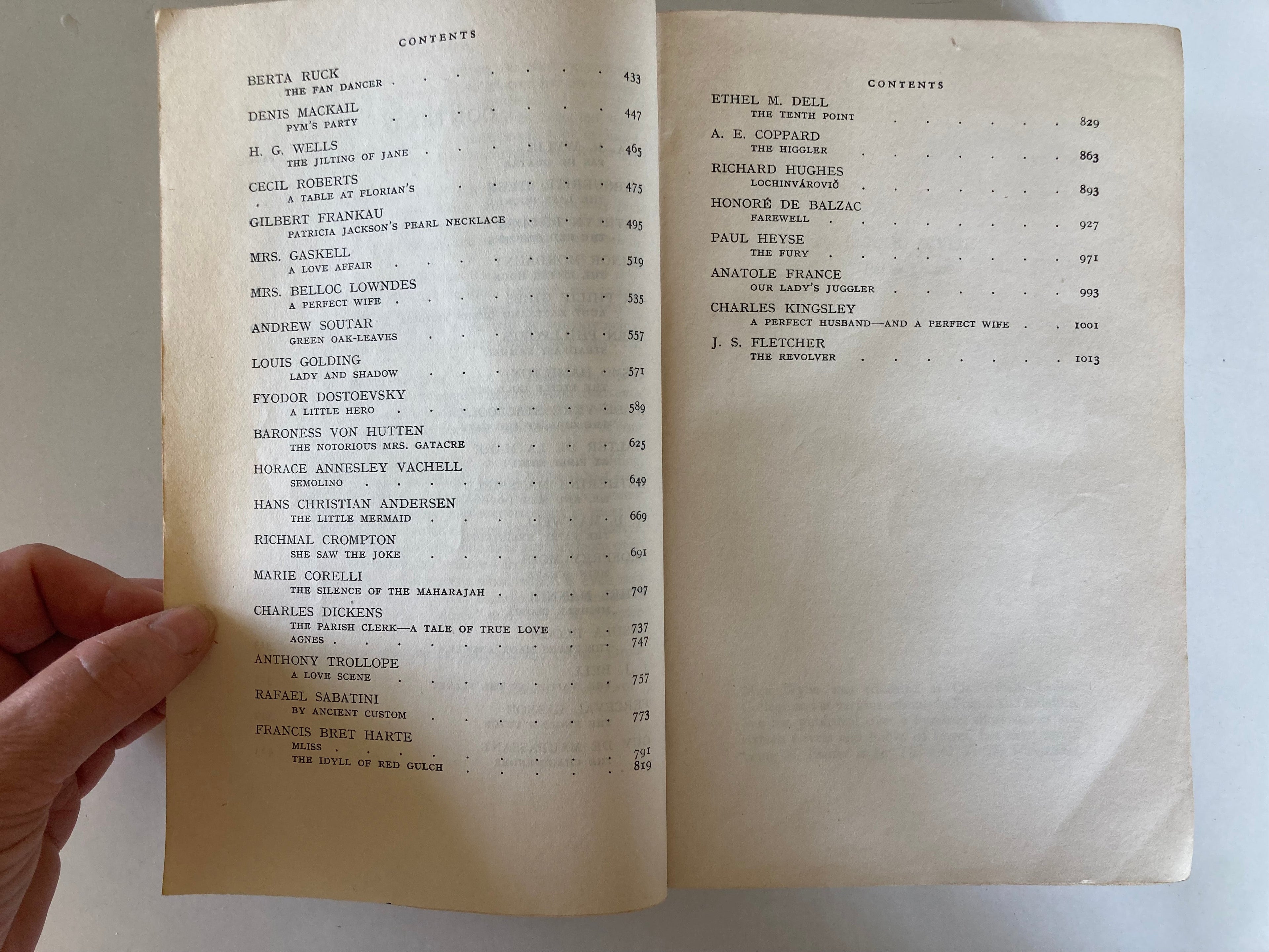 A Century of Love Stories Edited by Gilbert Frankau Published by Hutchinson & Co