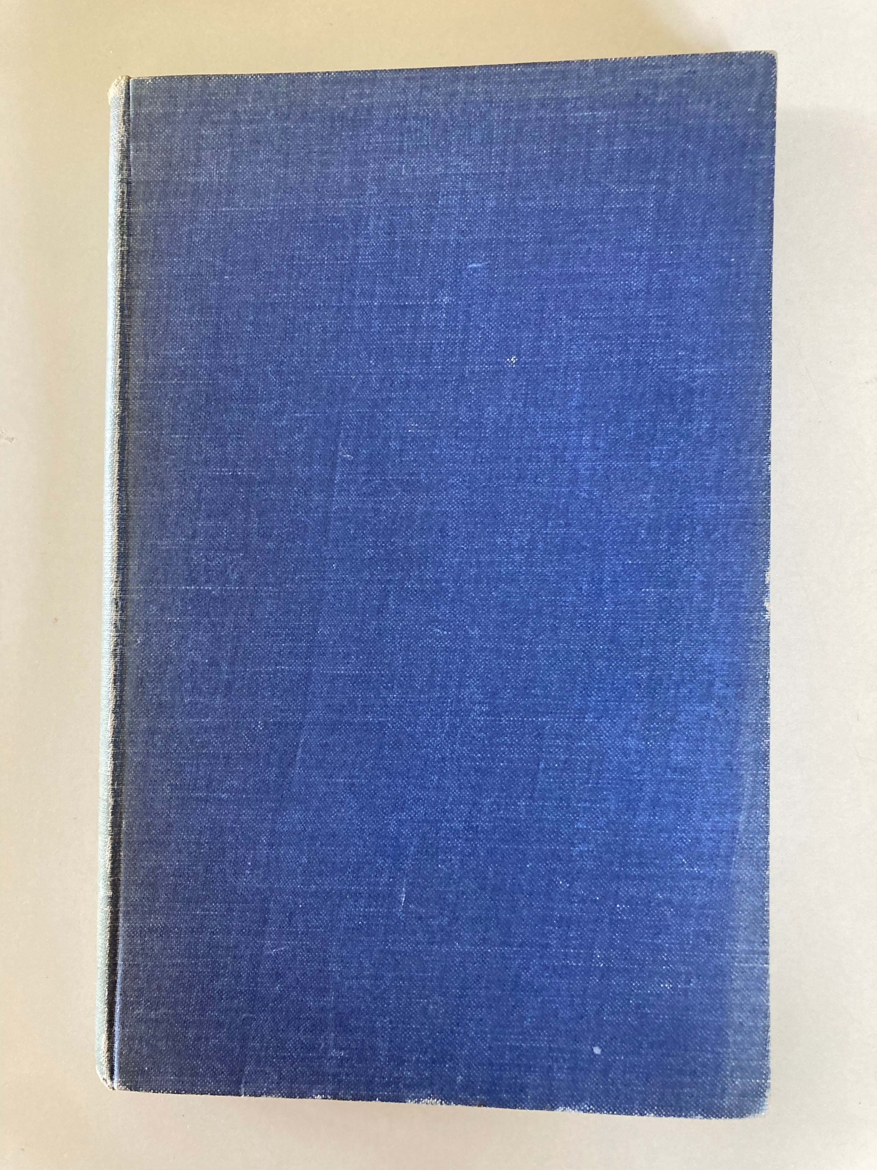 Lawn Tennis by J T Hankinson with Photographs by Y E S Kirkpatrick First Edition 1951