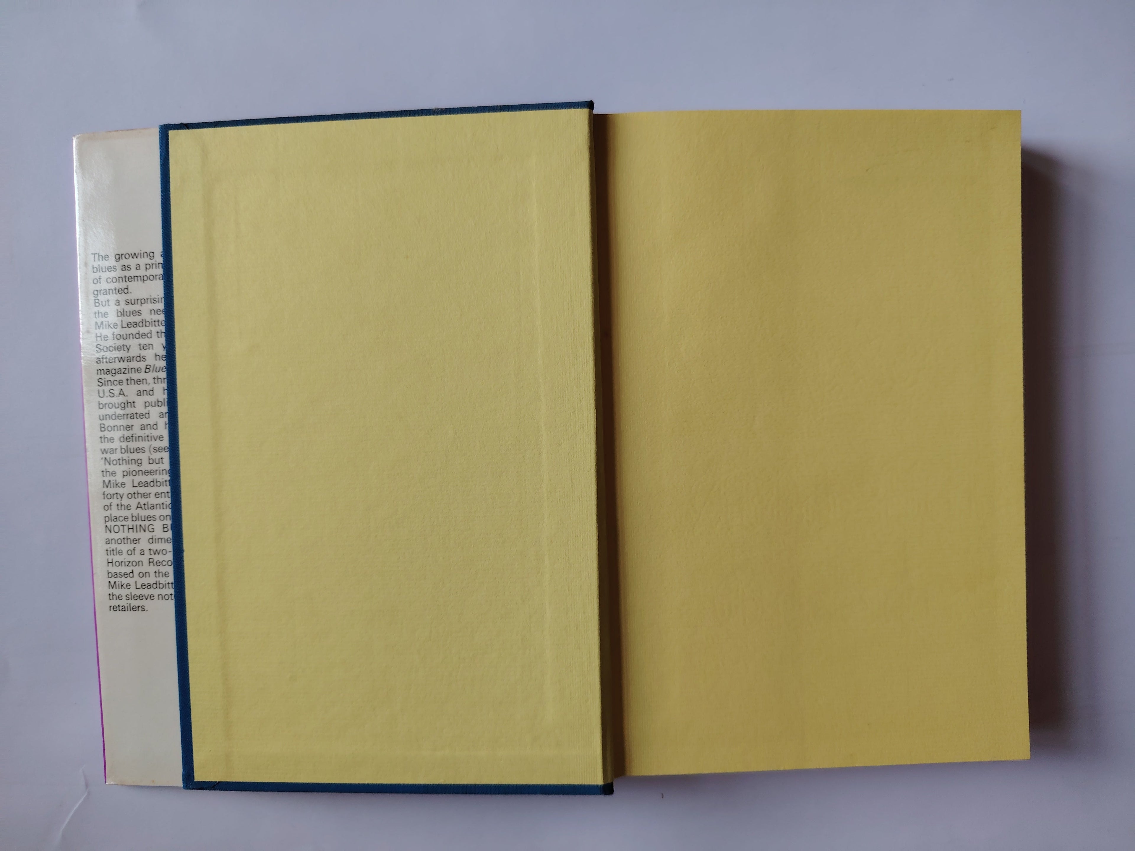 Nothing But the Blues An Illustrated documentary Edited by Mike Leadbitter First Edition 1971