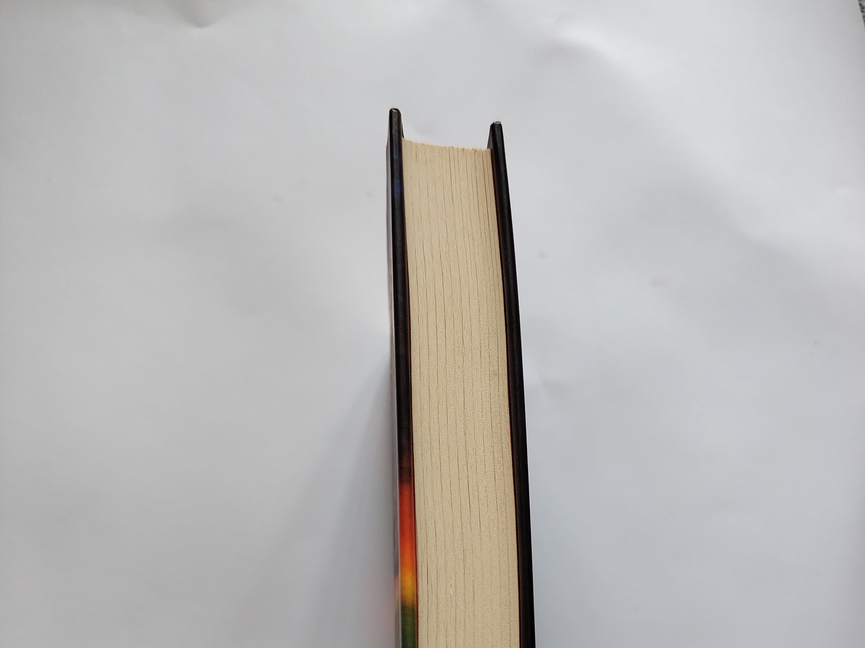 A Hat Full of Sky A Story of Discworld by Terry Pratchett SIGNED First Edition/First Impression Book  from 2004