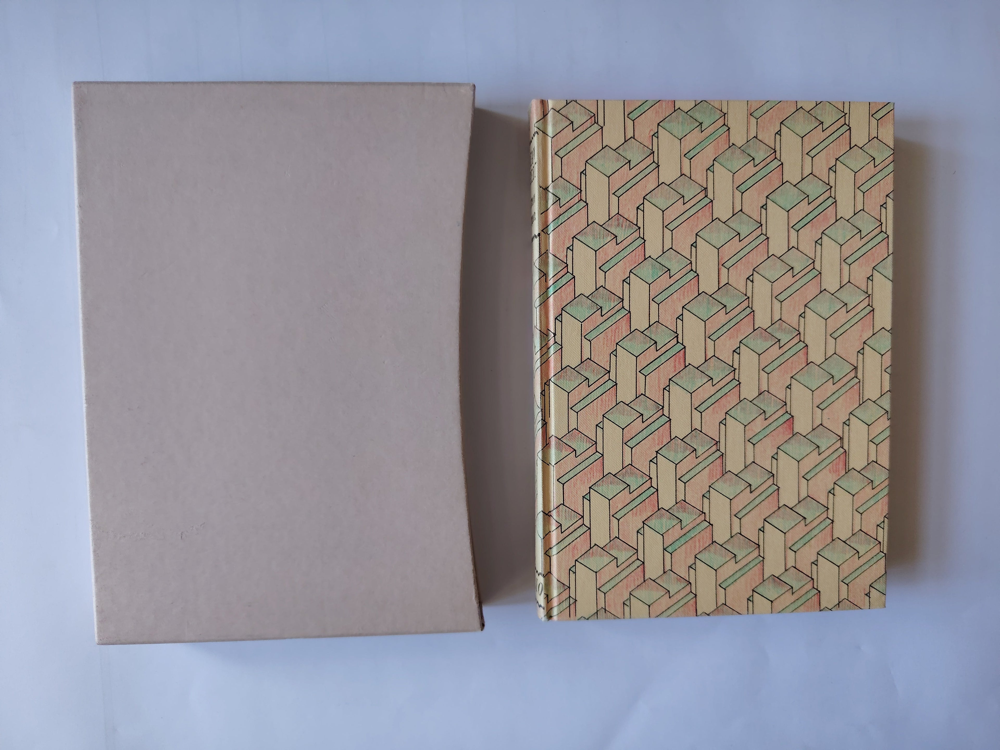 Dream Street Stories by Damon Runyon First The Folio Society Book in Slipcase 1989