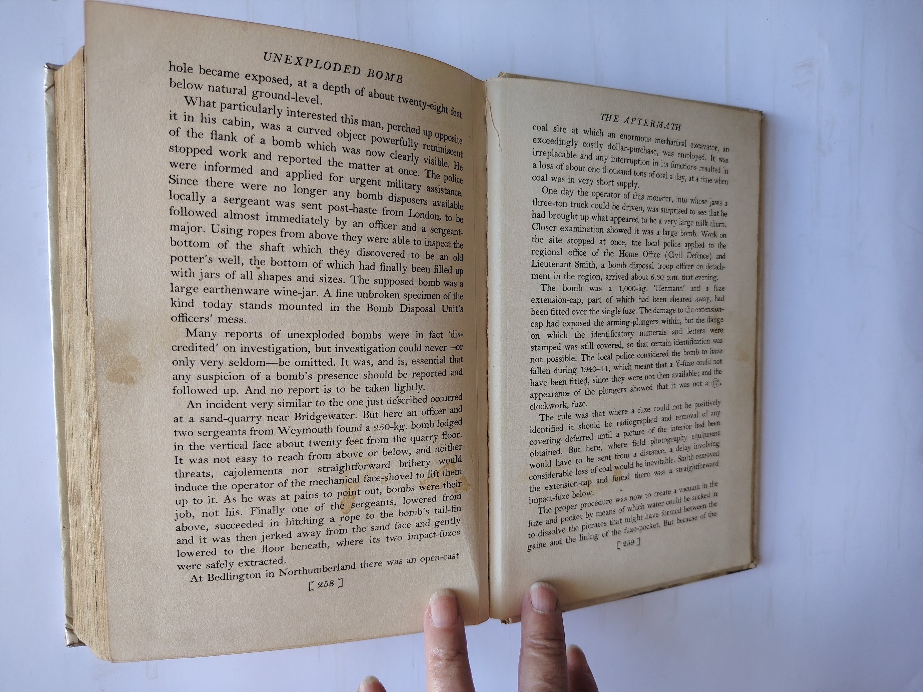 Unexploded Bomb A History of Bomb Disposal by Major A B Hartley First Edition 1958 Ex-Library Book