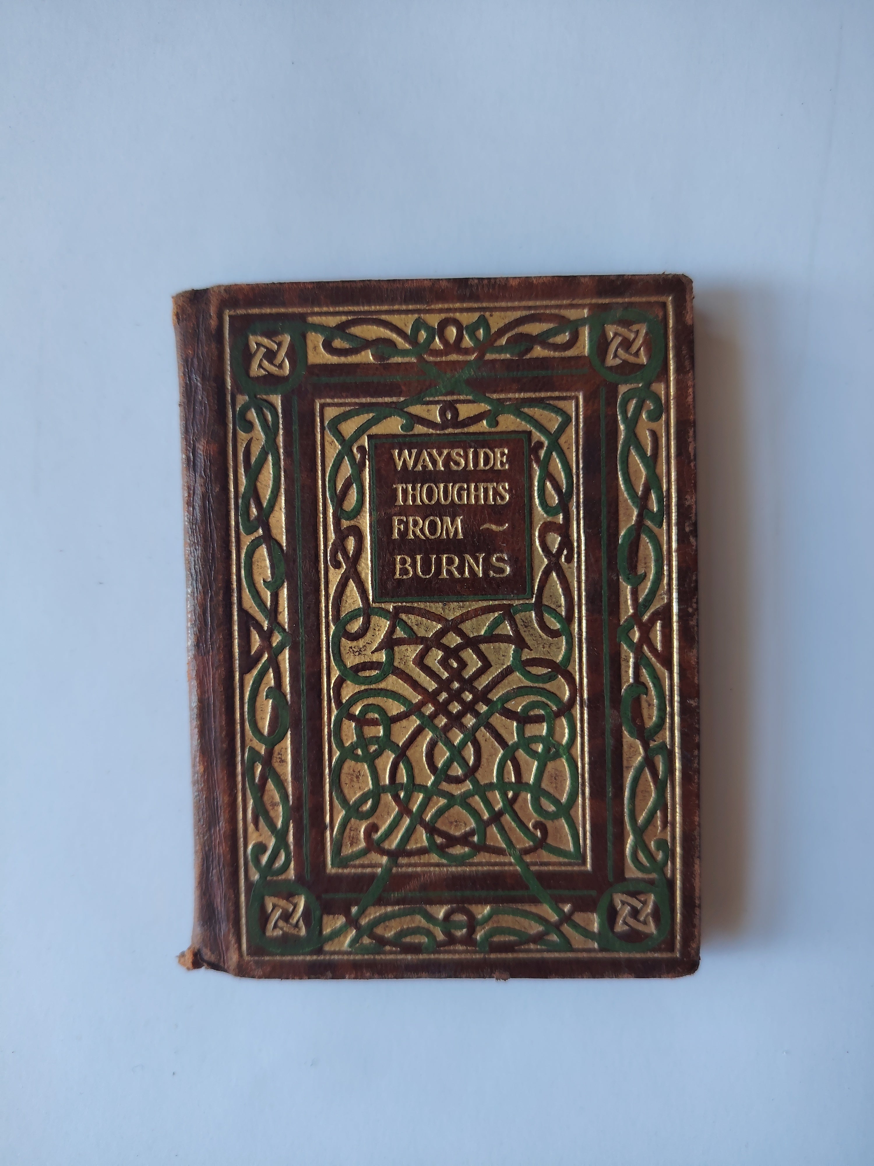 Wayside Thoughts From Burns Sesame Booklets G G Harrap & Co Ltd Undated Leather Miniature