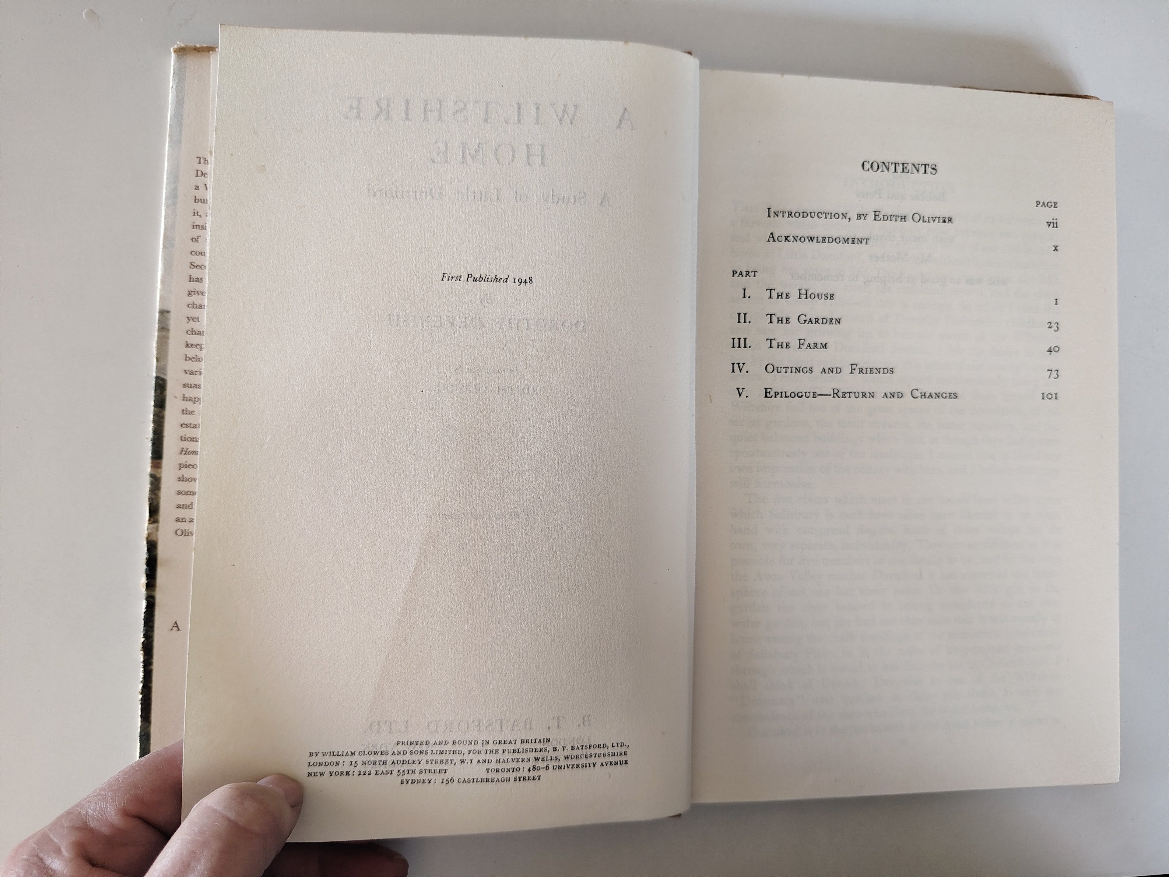 A Wiltshire Home A Study of Little Durnford by Dorothy Devenish First Edition 1948 Illustrated