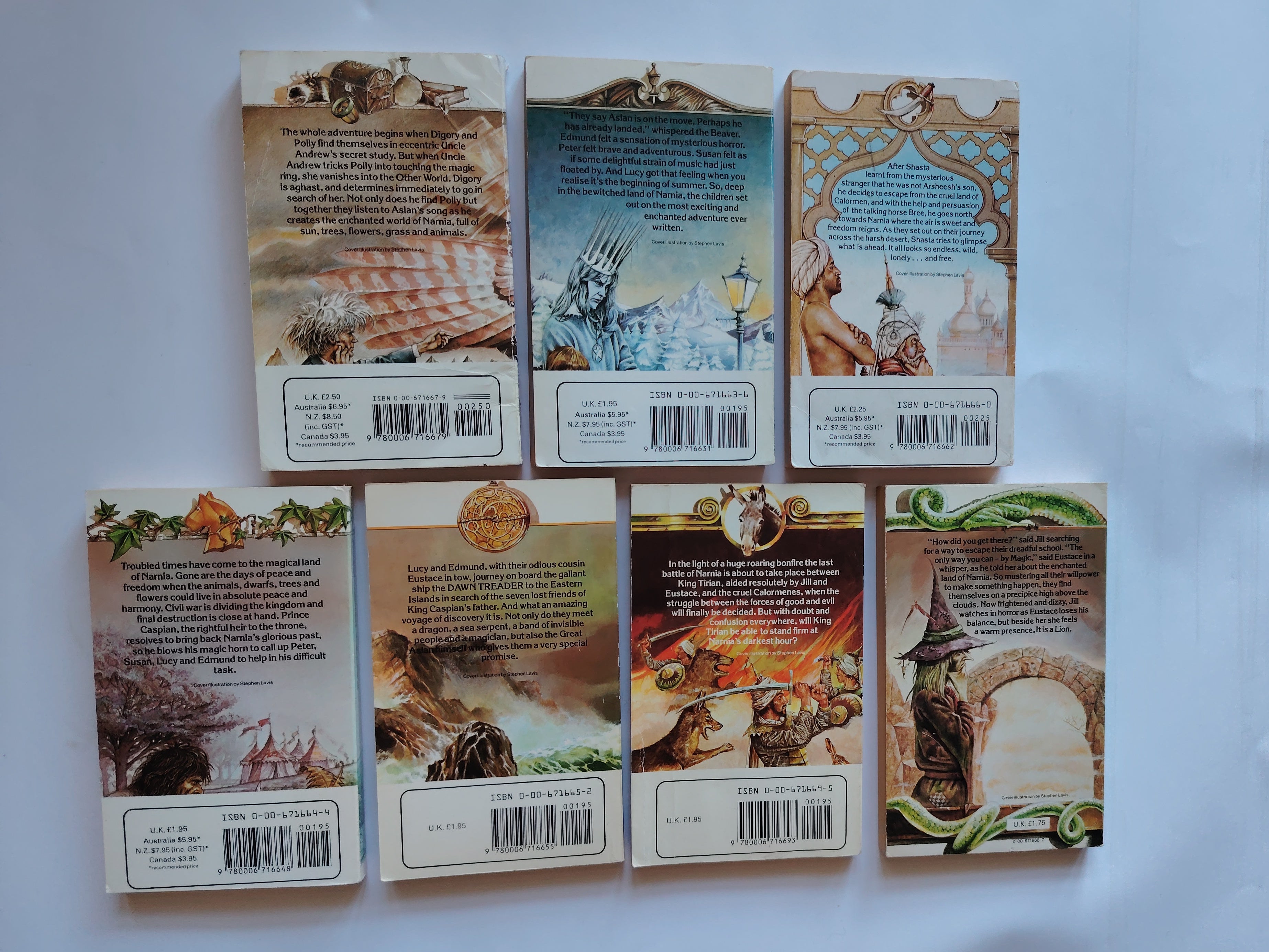 C S Lewis Chronicles of Narnia Vol 1-7 Lion Paperback Books Illustrated by Pauline Baynes