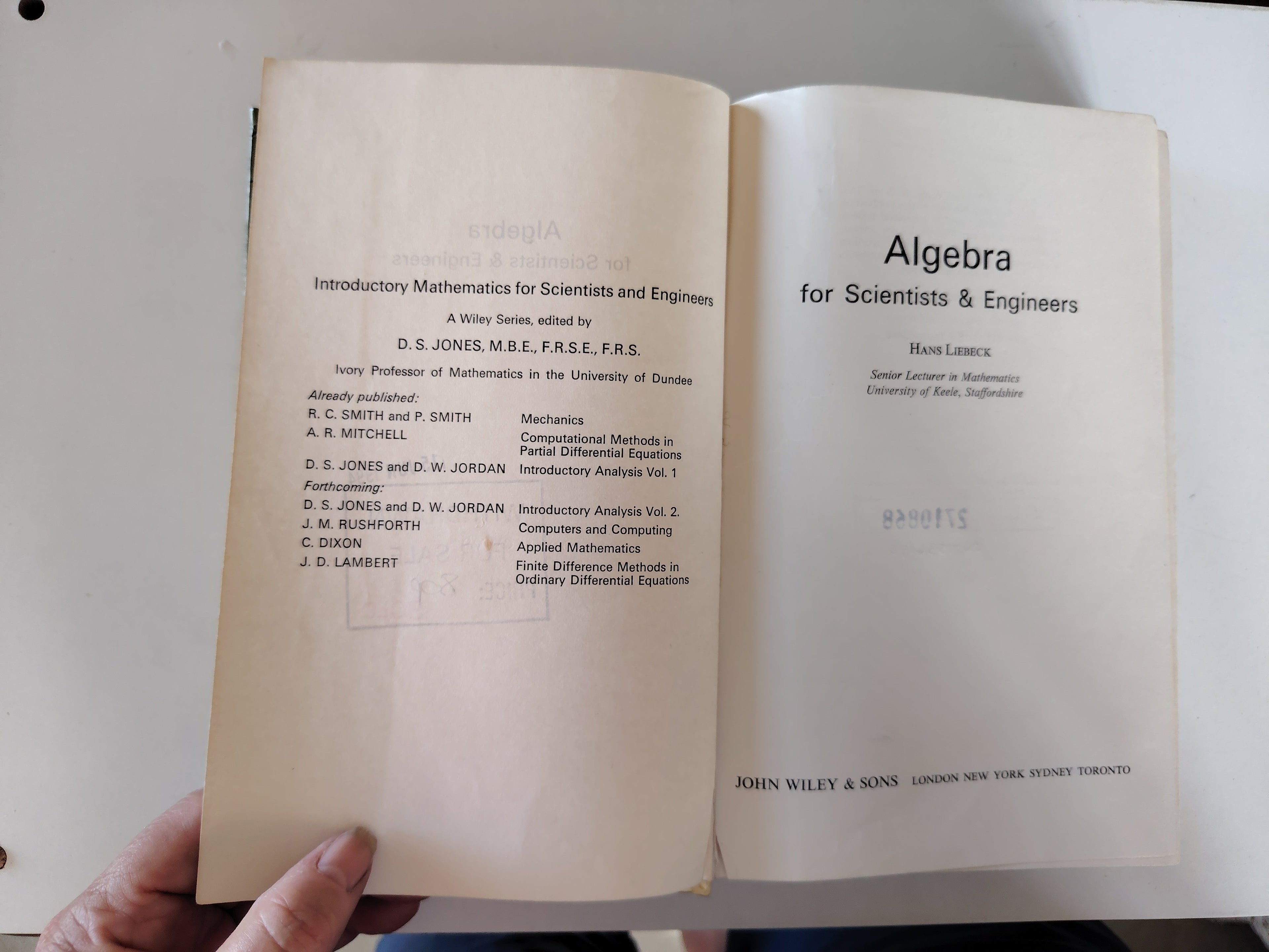Algebra for Scientists and Engineers Hans Liebeck Ex Library Book from 1969 by John Wiley & Sons