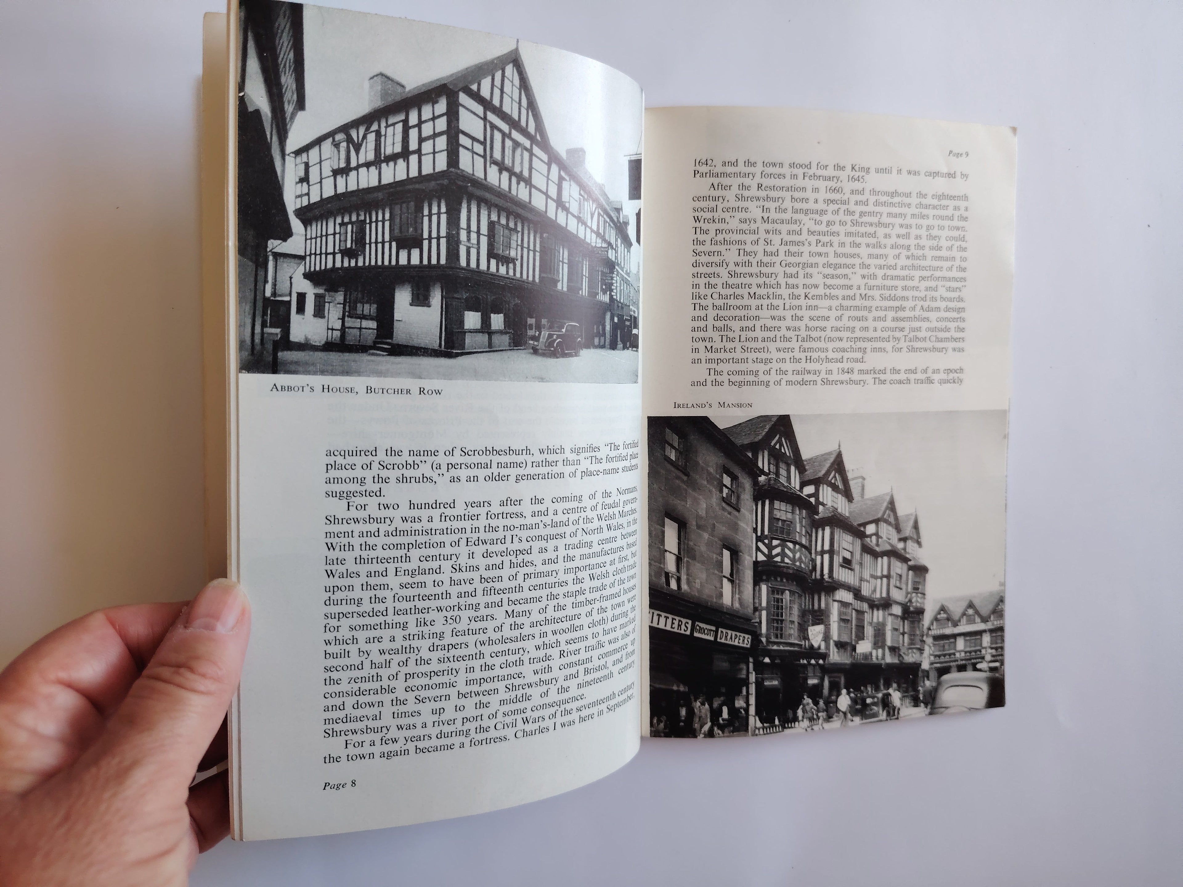 Shrewsbury Historic Centre of Beautiful Shropshire Illustrated Booklet