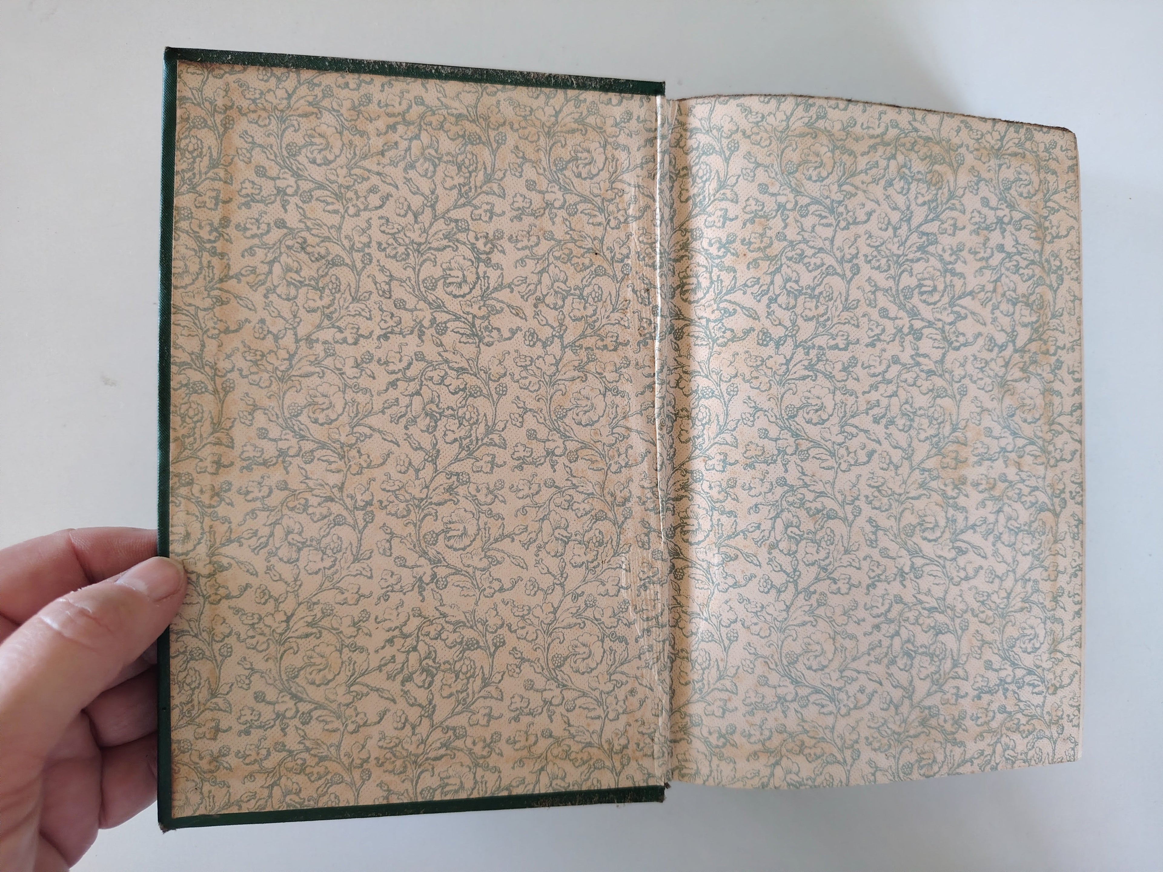 The Chronicles of England France Spain etc etc by Sir John Froissart with Notes and Illustrations by George Routledge and Sons