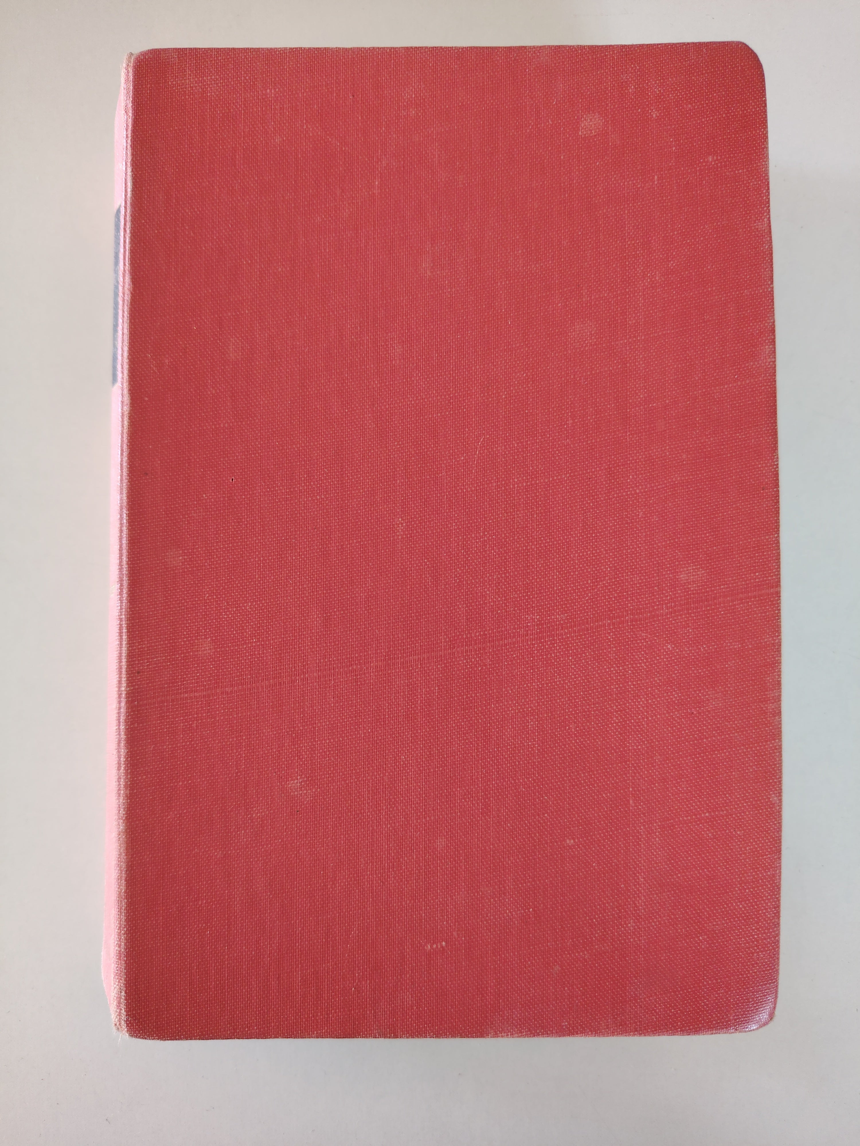 The Avenue Goes to War by R F Delderfield First Edition 1958 Published by Hodder and Stoughton