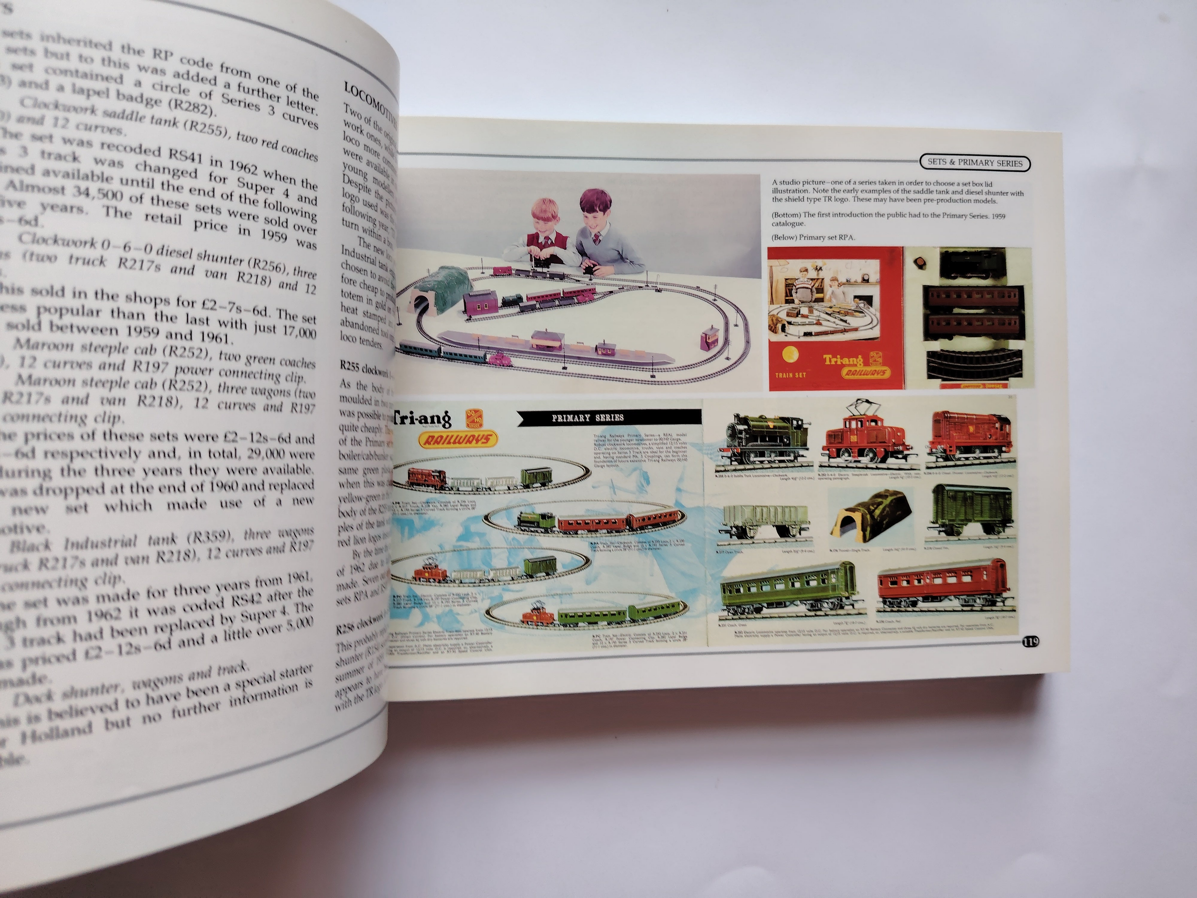 Triang Railways The Story of Rovex Volume 1 1950-1965 by Pat Hammond First Edition 1993