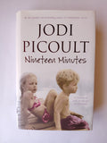Nineteen Minutes by Jodi Picoult SIGNED First Edition First Impression Hardback Book 2007