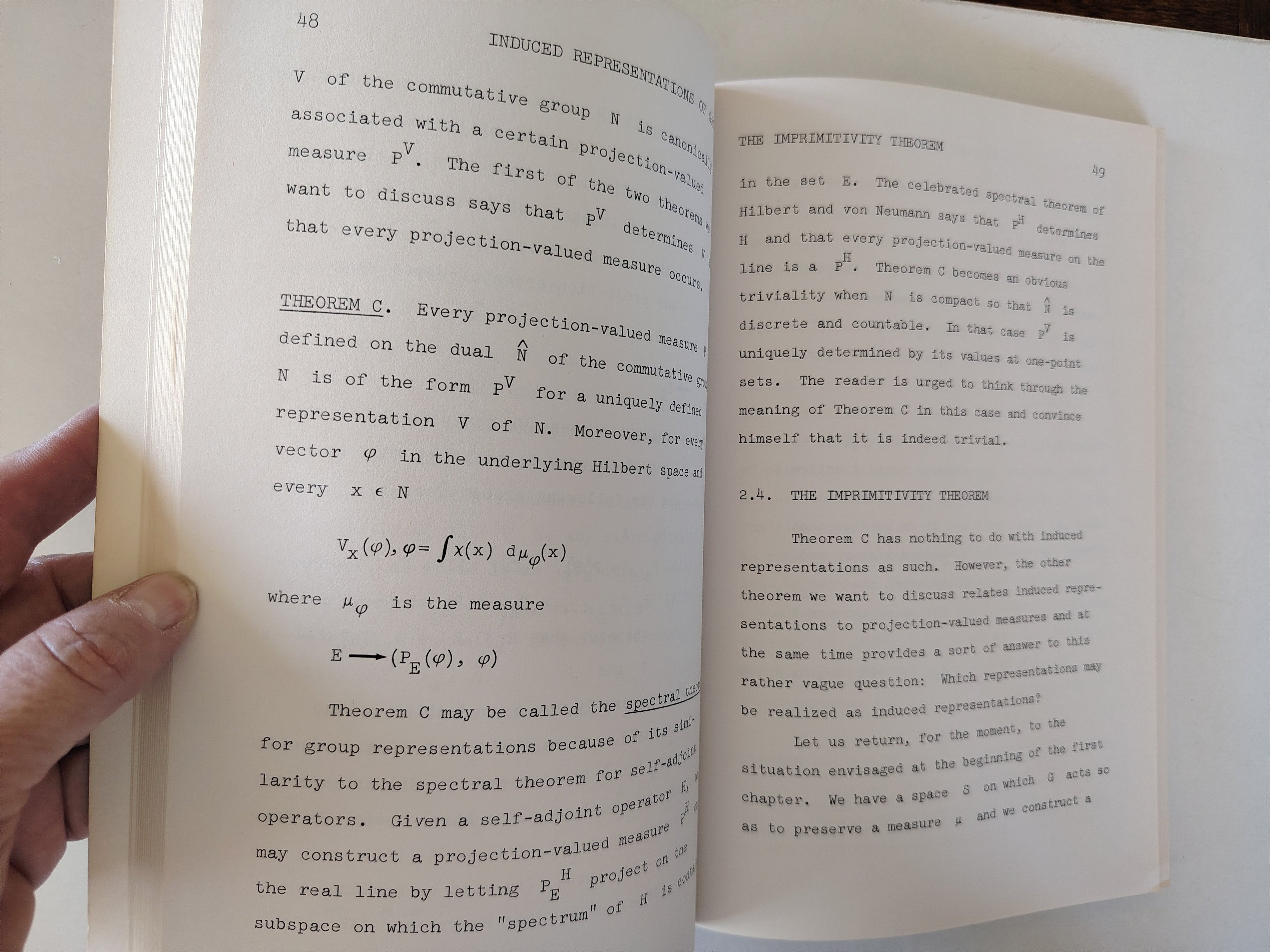 Induced Representations of Groups and Quantum Mechanics by George W Mackey 1968 Paperback