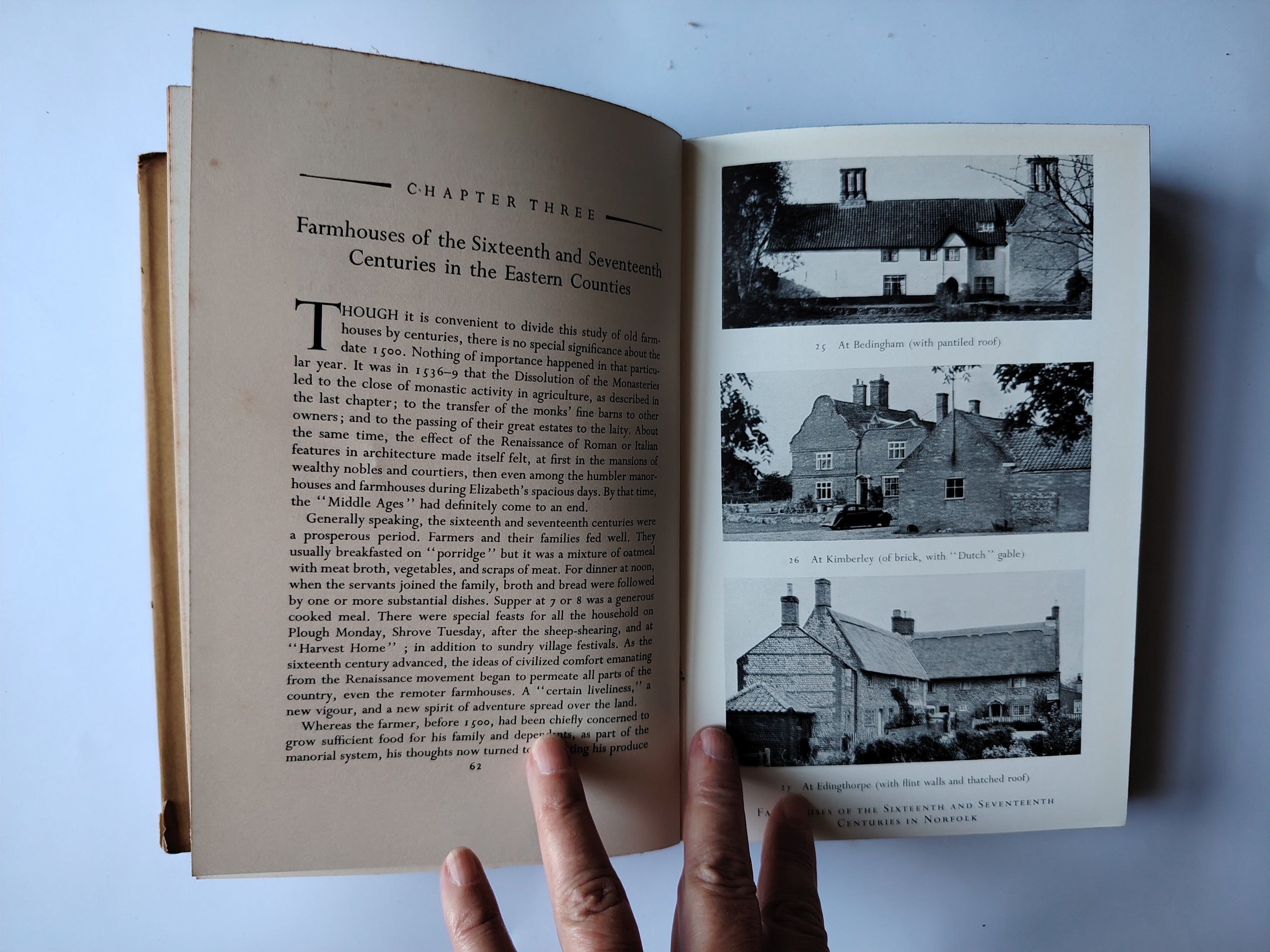 The English Farmhouse The New Heritage Series by Martin S Briggs 1953 First Edition